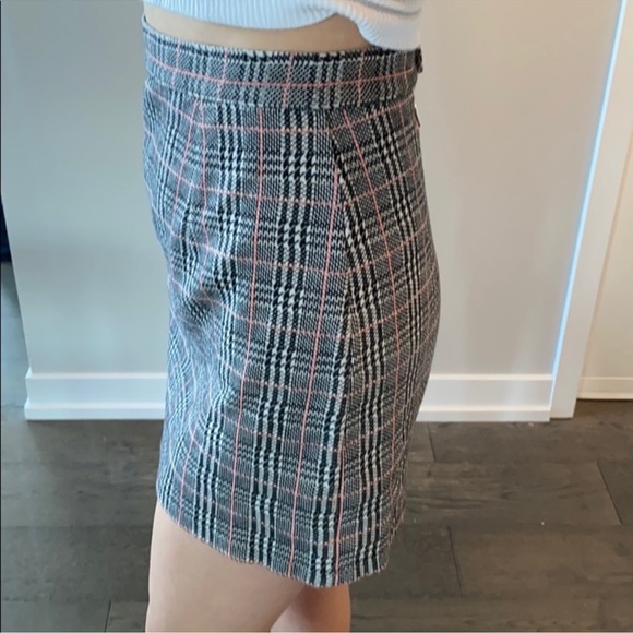 TOPSHOP checkered skirt - Picture 2 of 5